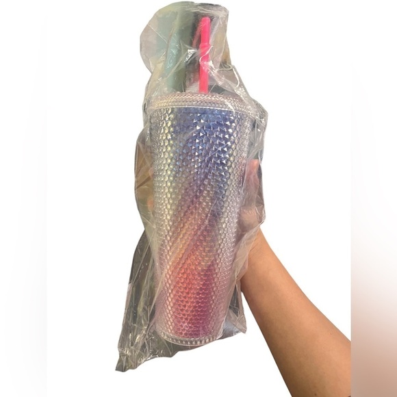 Mean girls musical 24 ounce irridescent studded pink straw reusable cup - Picture 2 of 6